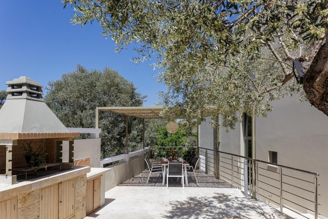 Rizes Villa With Jacuzzi & Heated Pool Agia Triada Экстерьер фото